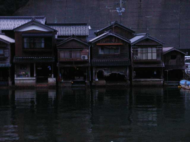 e0049318_124385.jpg