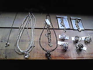 f0193480_1658639.jpg