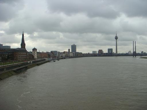b0094239_22555471.jpg