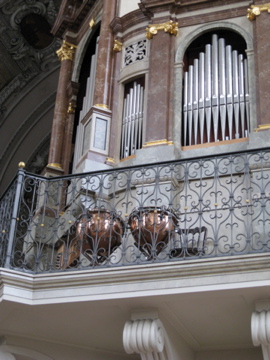 c0118237_1373417.jpg
