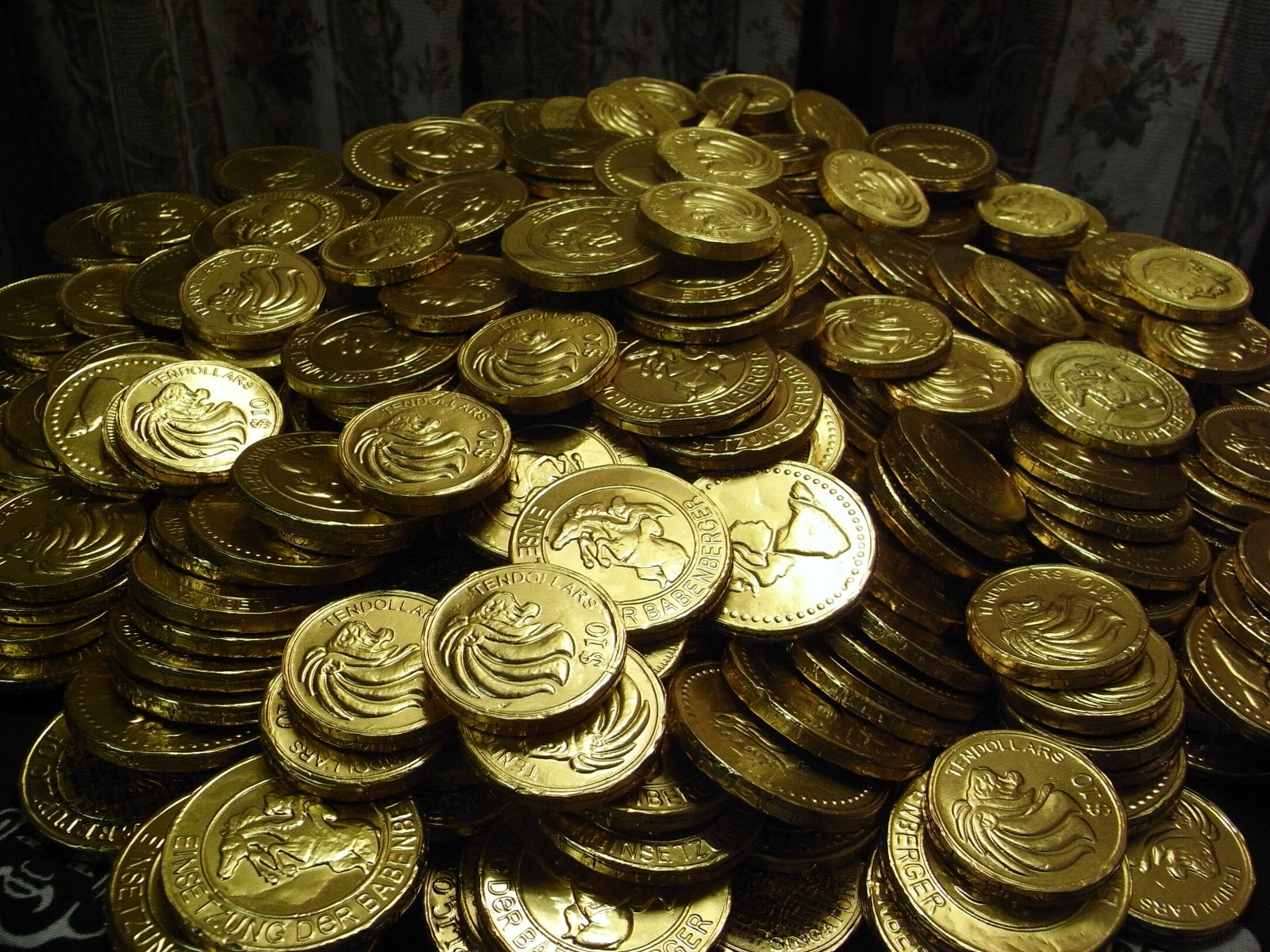 金貨 - Gold coin - JapaneseClass.jp