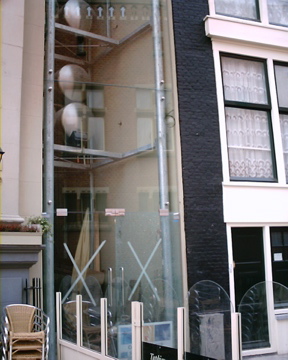 d0111714_1226173.jpg