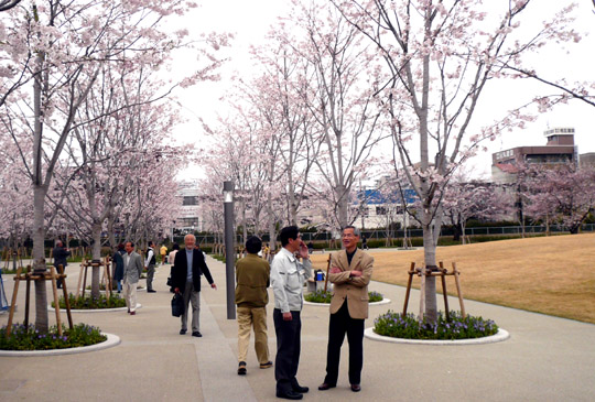 e0083517_13422.jpg