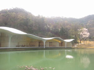 d0040729_03998.jpg