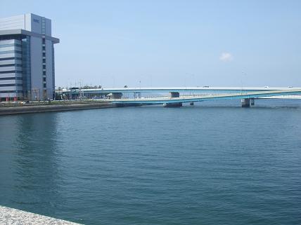 e0062156_1231392.jpg