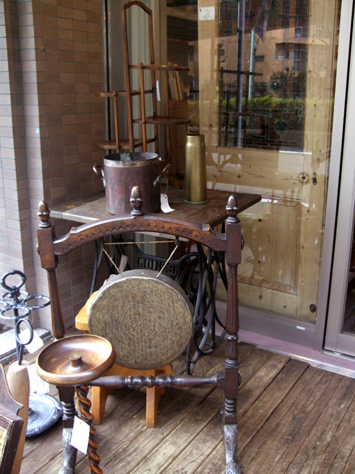 e0060452_8263744.jpg