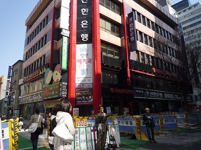 f0095618_9573310.jpg