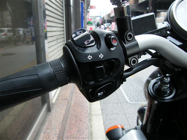 d0099181_1158110.jpg