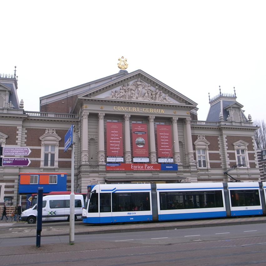 f0108399_08773.jpg