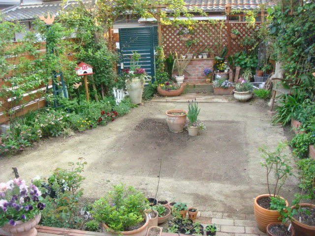 e0154682_0372419.jpg