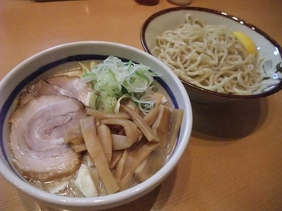 b0072515_0515946.jpg