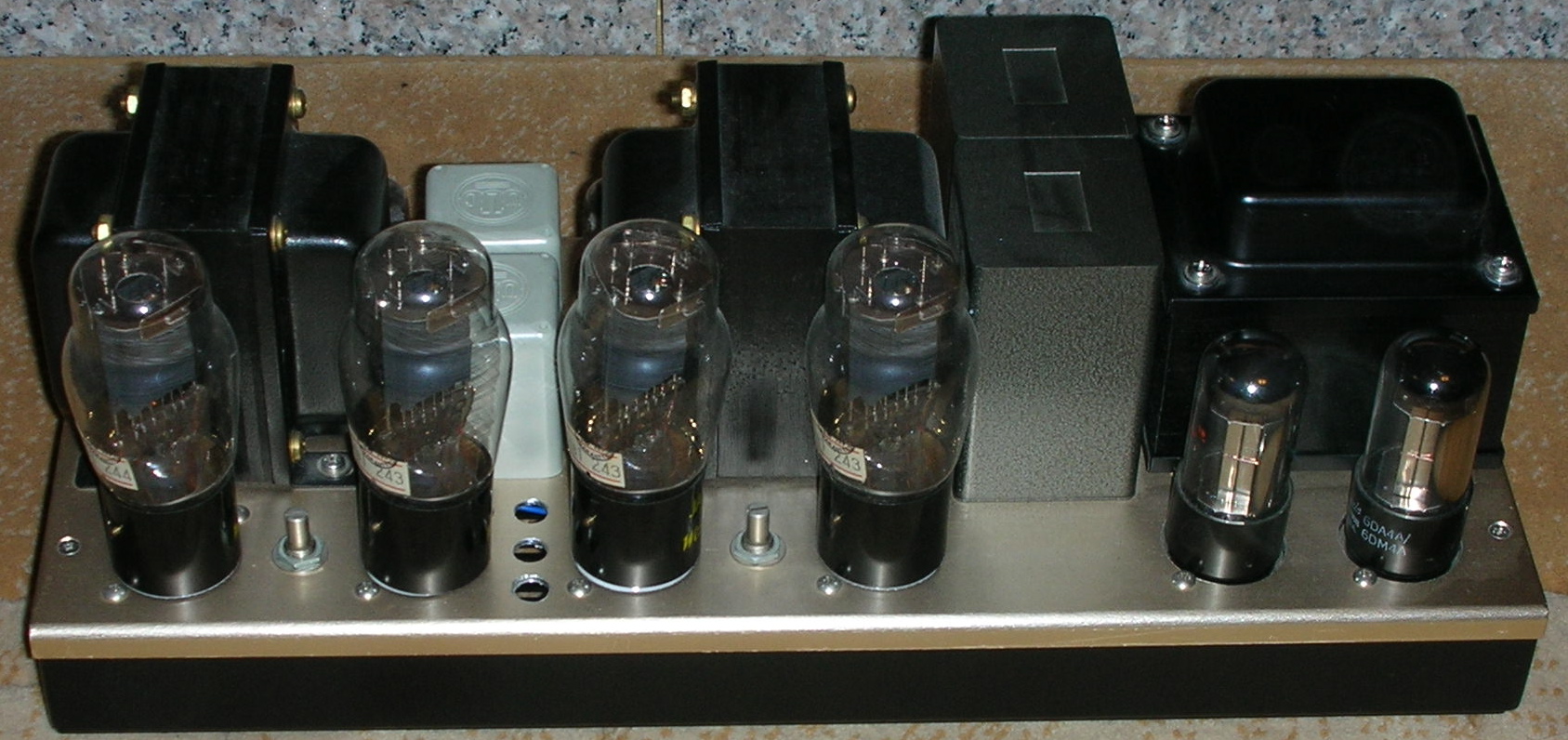 f0201222_38825.jpg