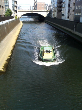 f0054677_8414368.jpg