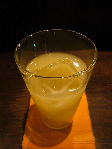 f0108049_2332333.jpg