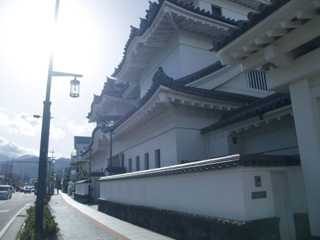b0151192_1123475.jpg