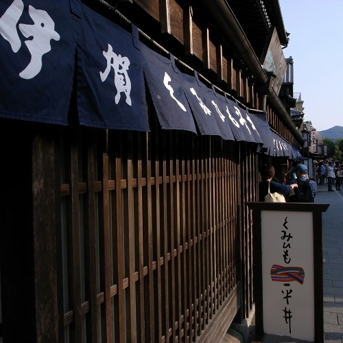 e0145711_1554393.jpg