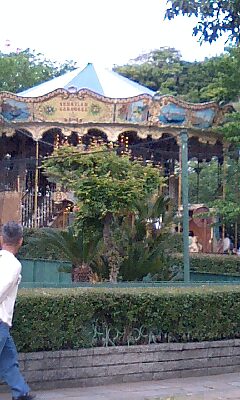 d0076760_2317521.jpg