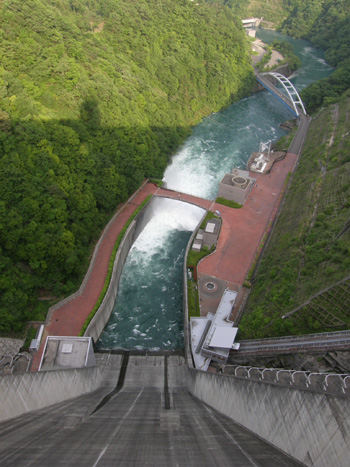 c0122670_2353440.jpg