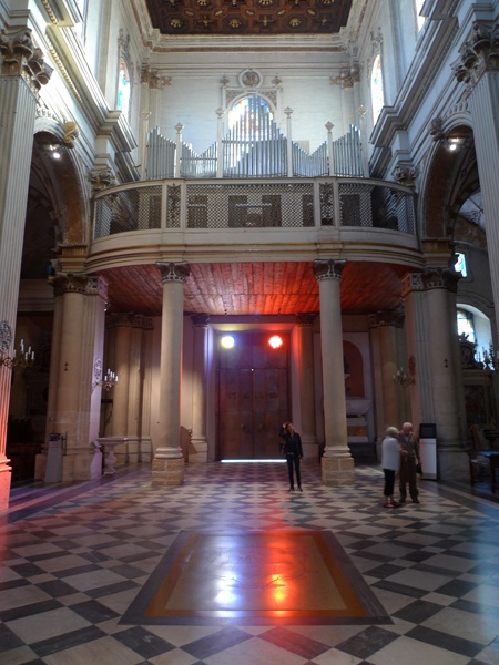 f0204955_8281395.jpg