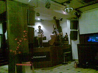 f0038031_1645254.jpg