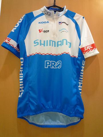 f0111015_1512262.jpg