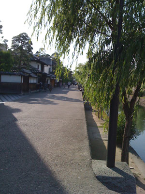 e0125392_1835633.jpg