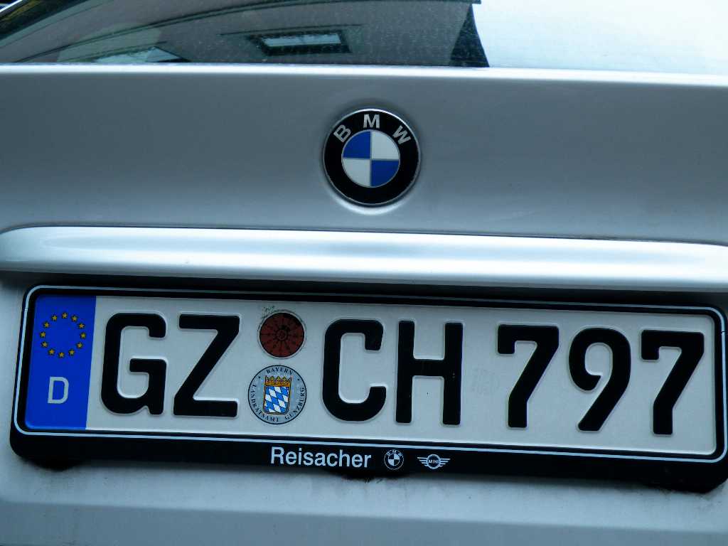 車のナンバープレートで1番恥ずかしい地名ってどこなの?