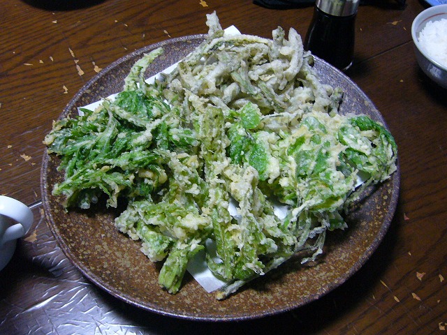 b0050305_713260.jpg