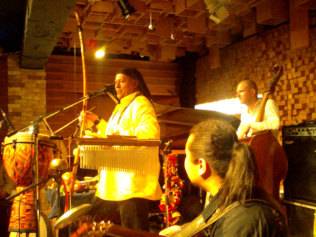 a0101715_1262889.jpg