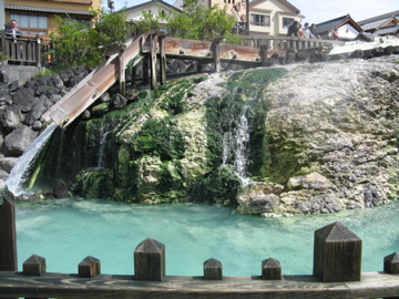 a0117599_0414516.jpg