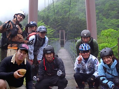 d0023725_1449374.jpg