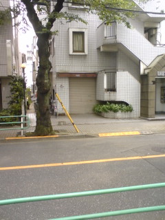 e0111142_1334556.jpg