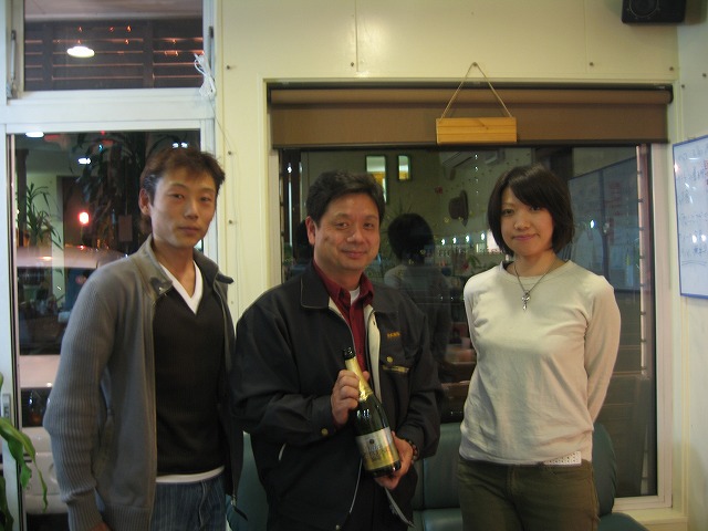 f0202703_2354580.jpg