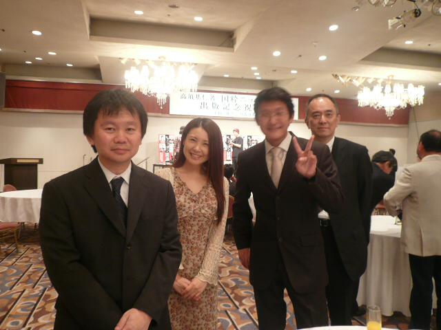 f0048372_11034100.jpg