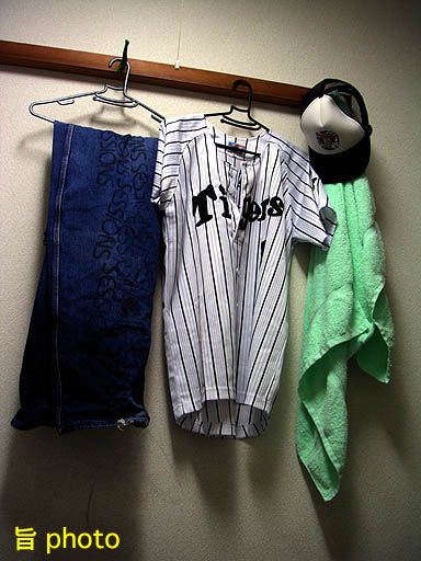 b0061004_22537100.jpg