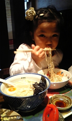 f0041311_2264450.jpg