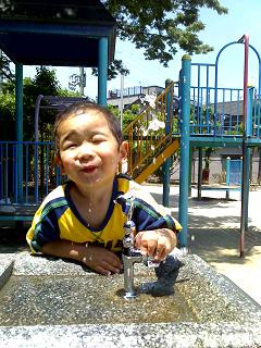 a0065309_23212819.jpg