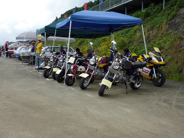b0132693_1125443.jpg