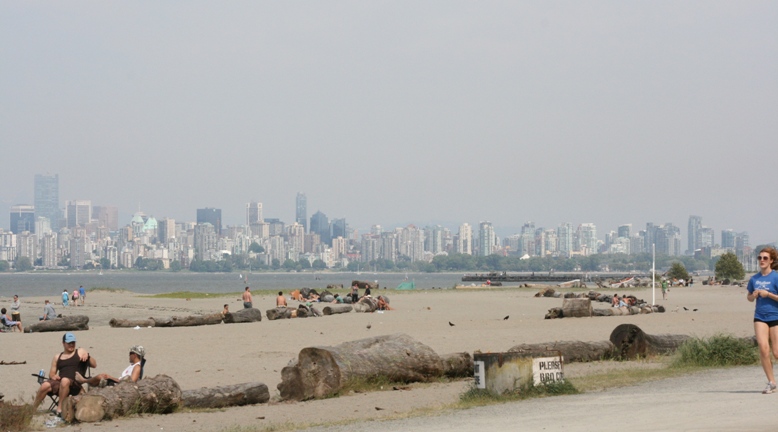 f0084544_1143438.jpg