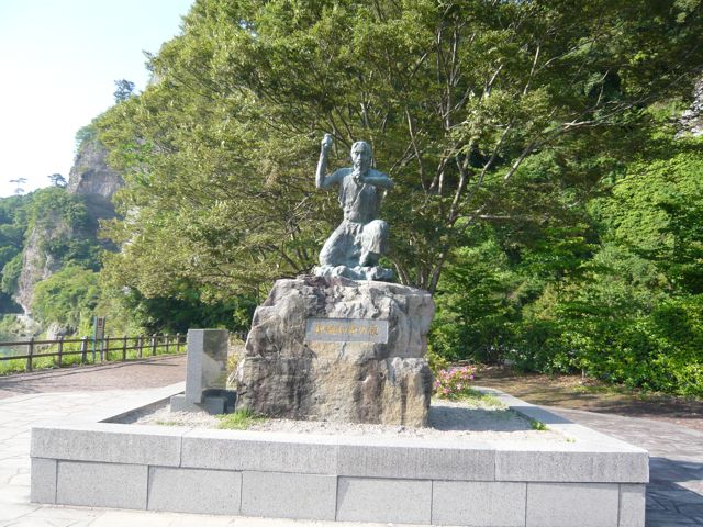 e0111220_1745898.jpg