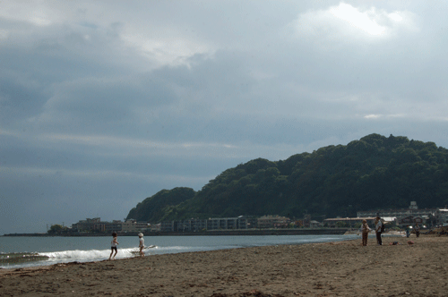 b0046349_2473386.gif
