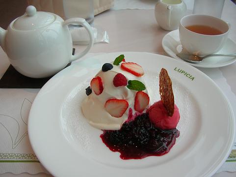 d0036611_8303561.jpg