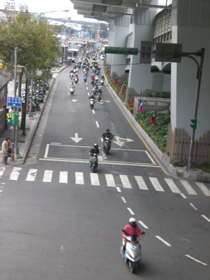 b0011345_0275655.jpg