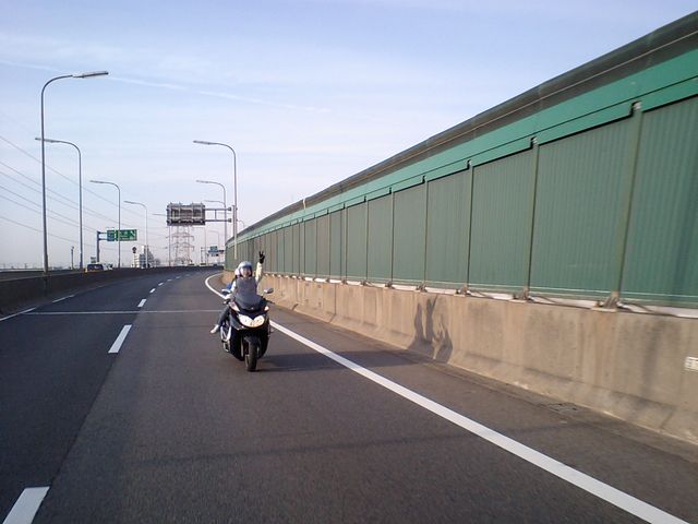 b0190092_0571750.jpg