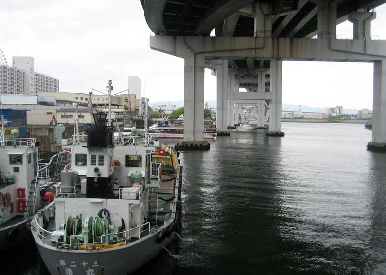 b0057679_8563915.jpg