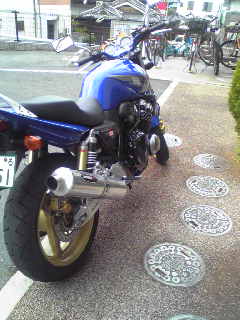 d0005908_2030386.jpg
