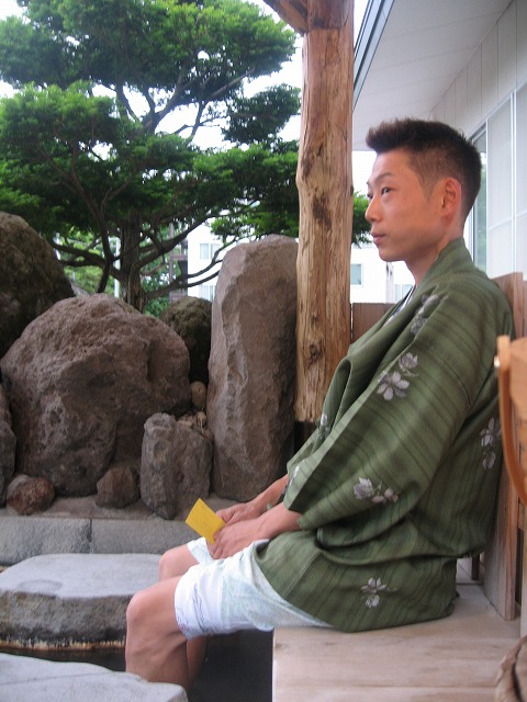 f0202703_2350348.jpg
