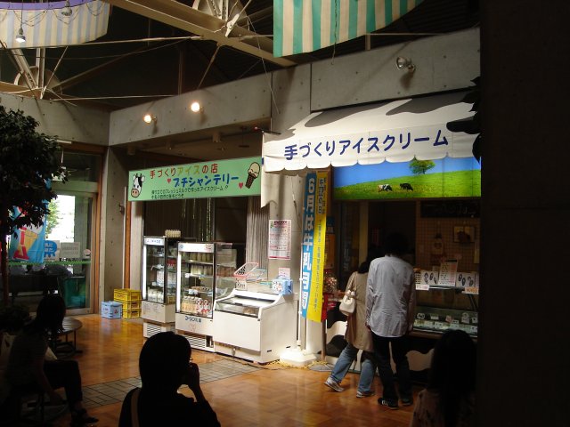 a0116205_112647100.jpg