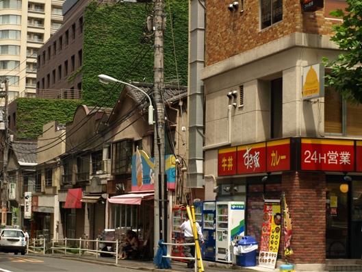 e0083212_15215641.jpg