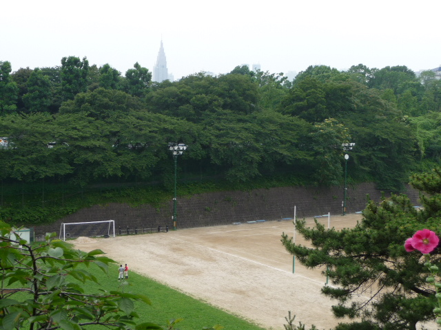 b0190242_1302712.jpg